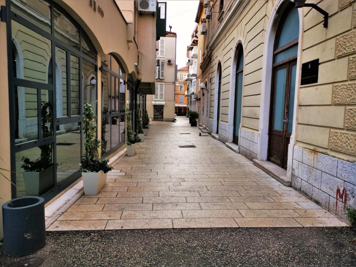 Divinity'S Reach - Old Town Center Hotel Zadar Exterior photo